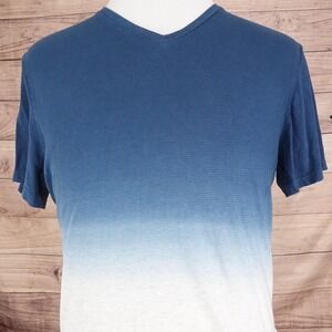 Express Shirt Mens Large Blue White Ombre V Neck Short Sleeve Cotton Tee